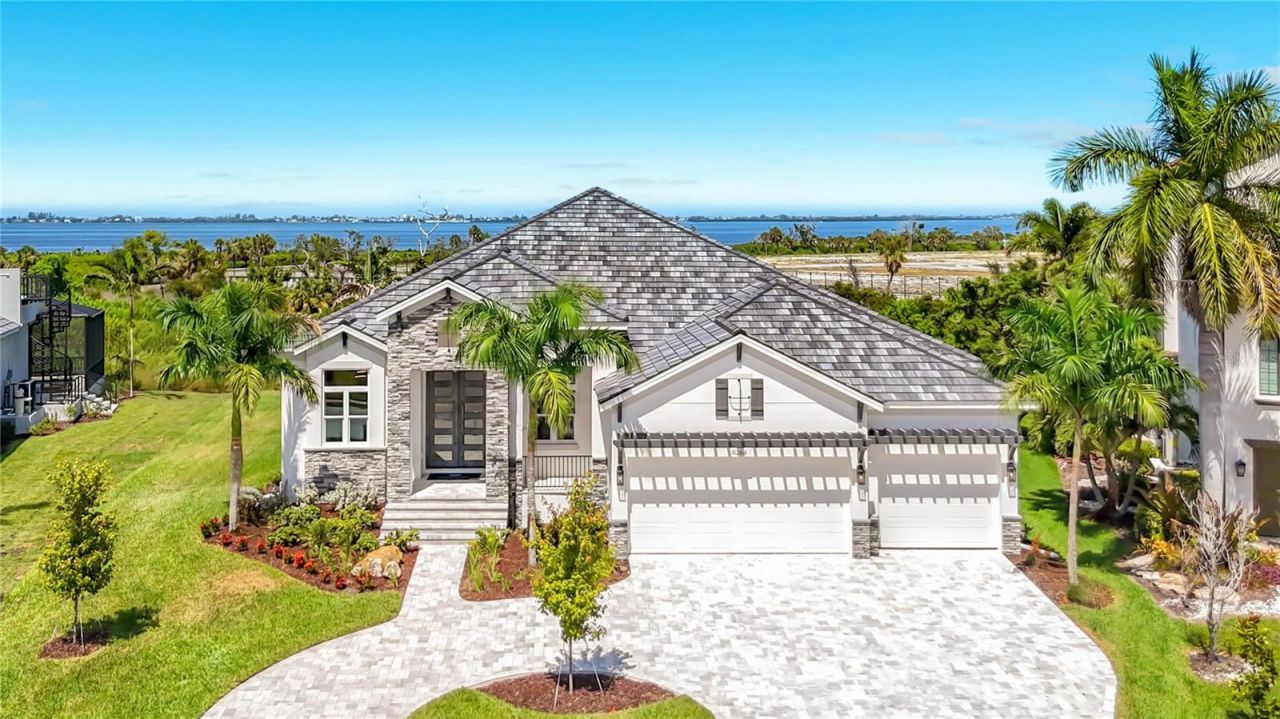 6264 Champions Row Street, Bradenton, FL 34210 Photo