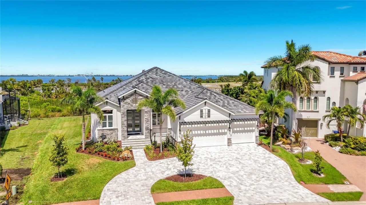 6264 Champions Row Street, Bradenton, FL 34210 Photo