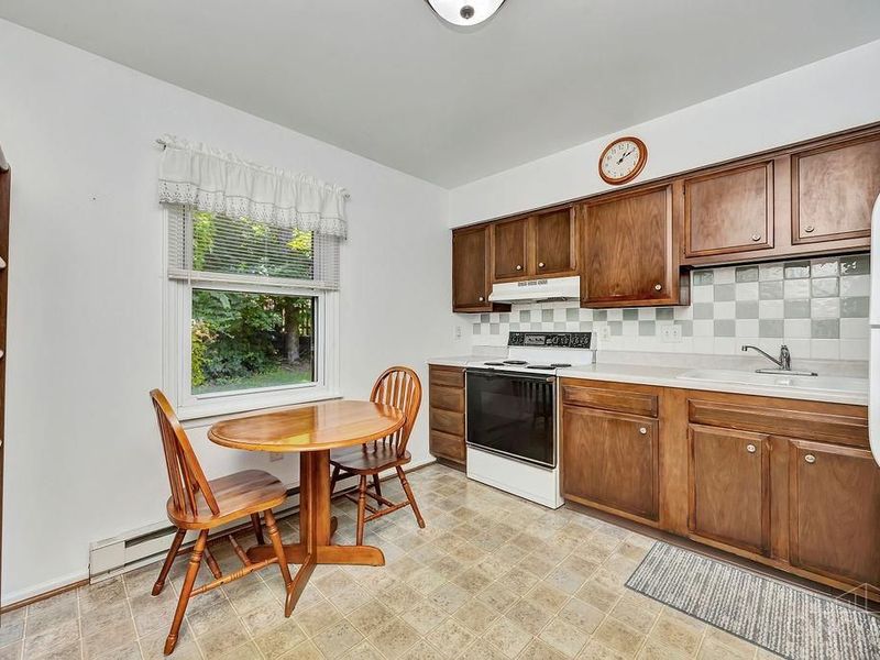 6135 Fairfield Road, Unit 6, Oxford, OH 45056 Photo 13