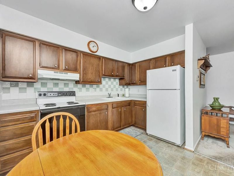 6135 Fairfield Road, Unit 6, Oxford, OH 45056 Photo 14