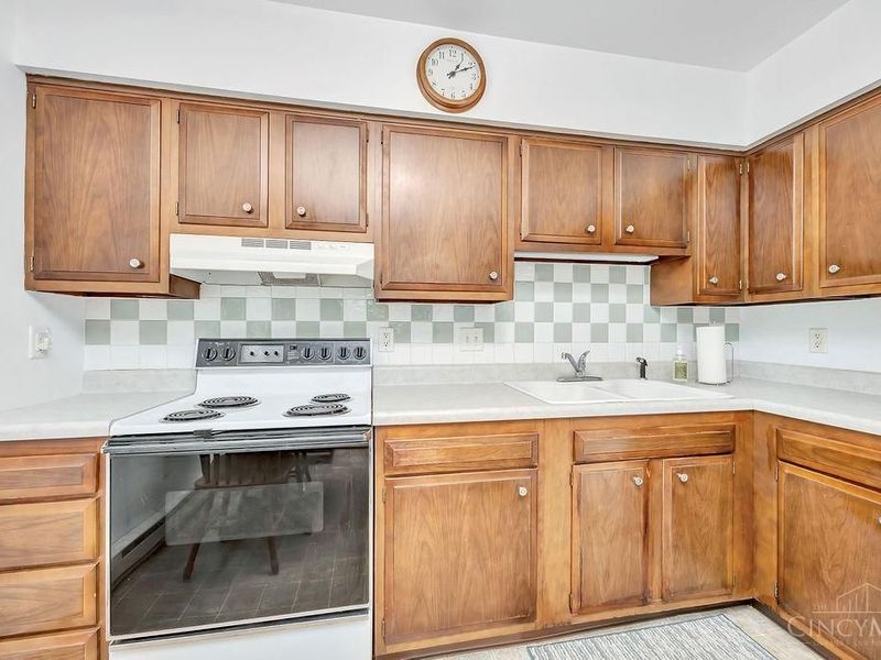 6135 Fairfield Road, Unit 6, Oxford, OH 45056 Photo 15