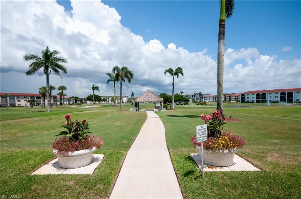 5 High Point Cir W, Unit 104, Naples, FL 34103 Photo