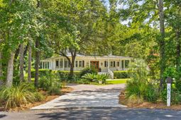 7849 Gull Bay Drive photo 4