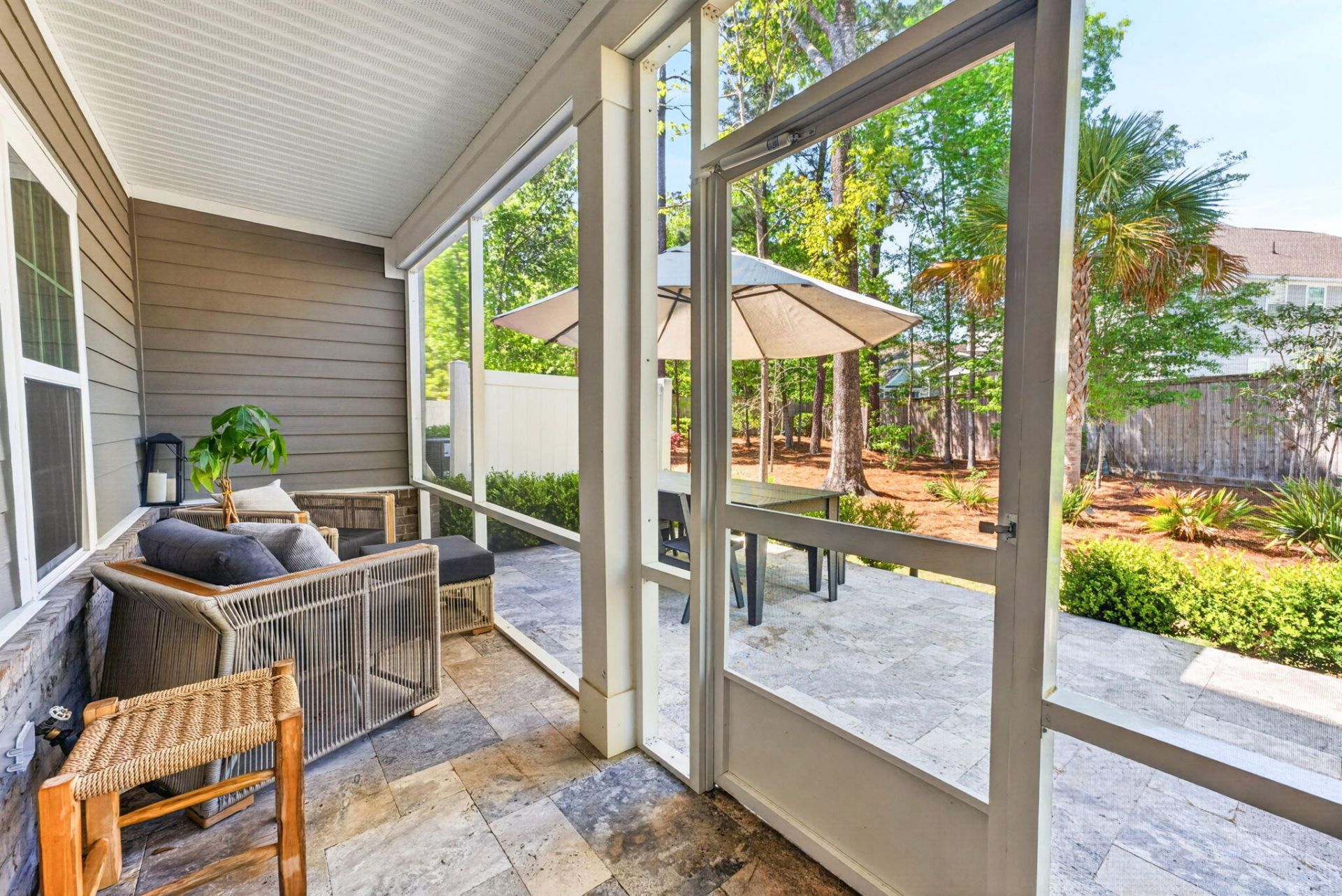 1555 Moss Spring Road Photo 38