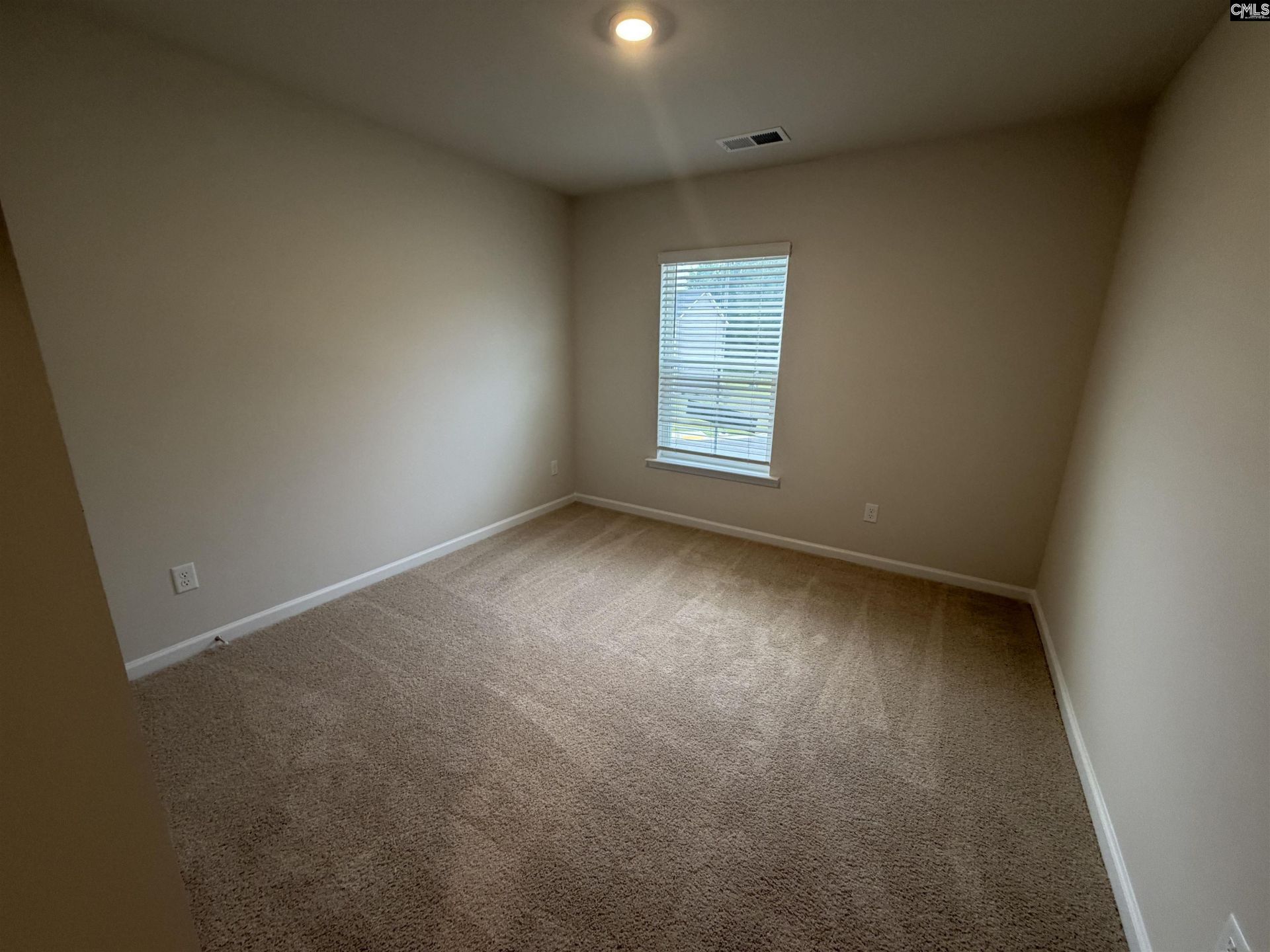 1318 Crosshill Court Photo 8