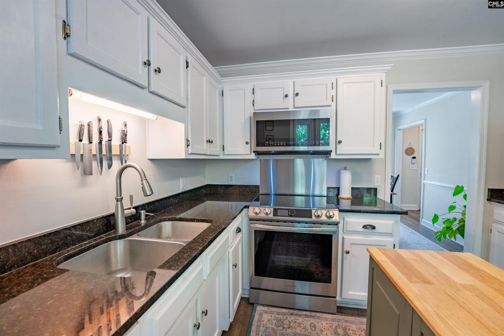 2 Southwell Court  Photo 10