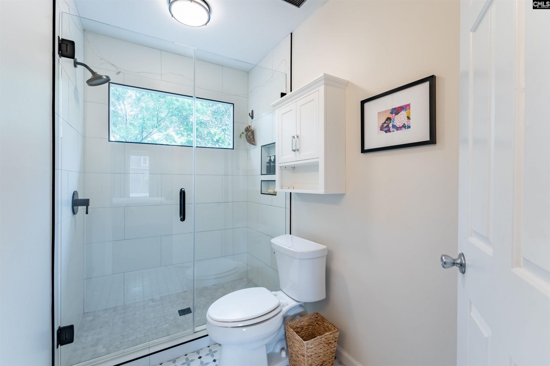 2 Southwell Court  Photo 20