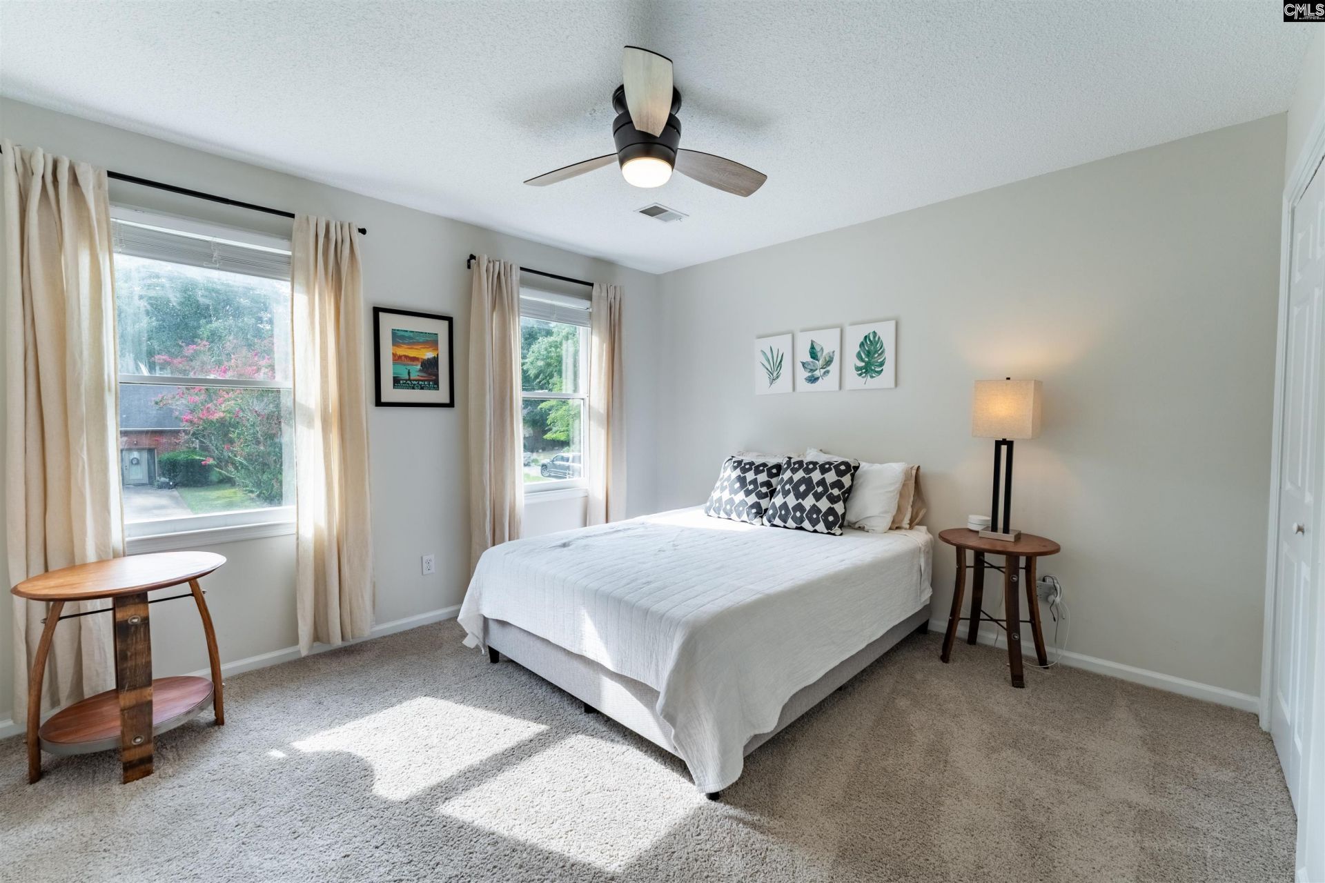 2 Southwell Court  Photo 24