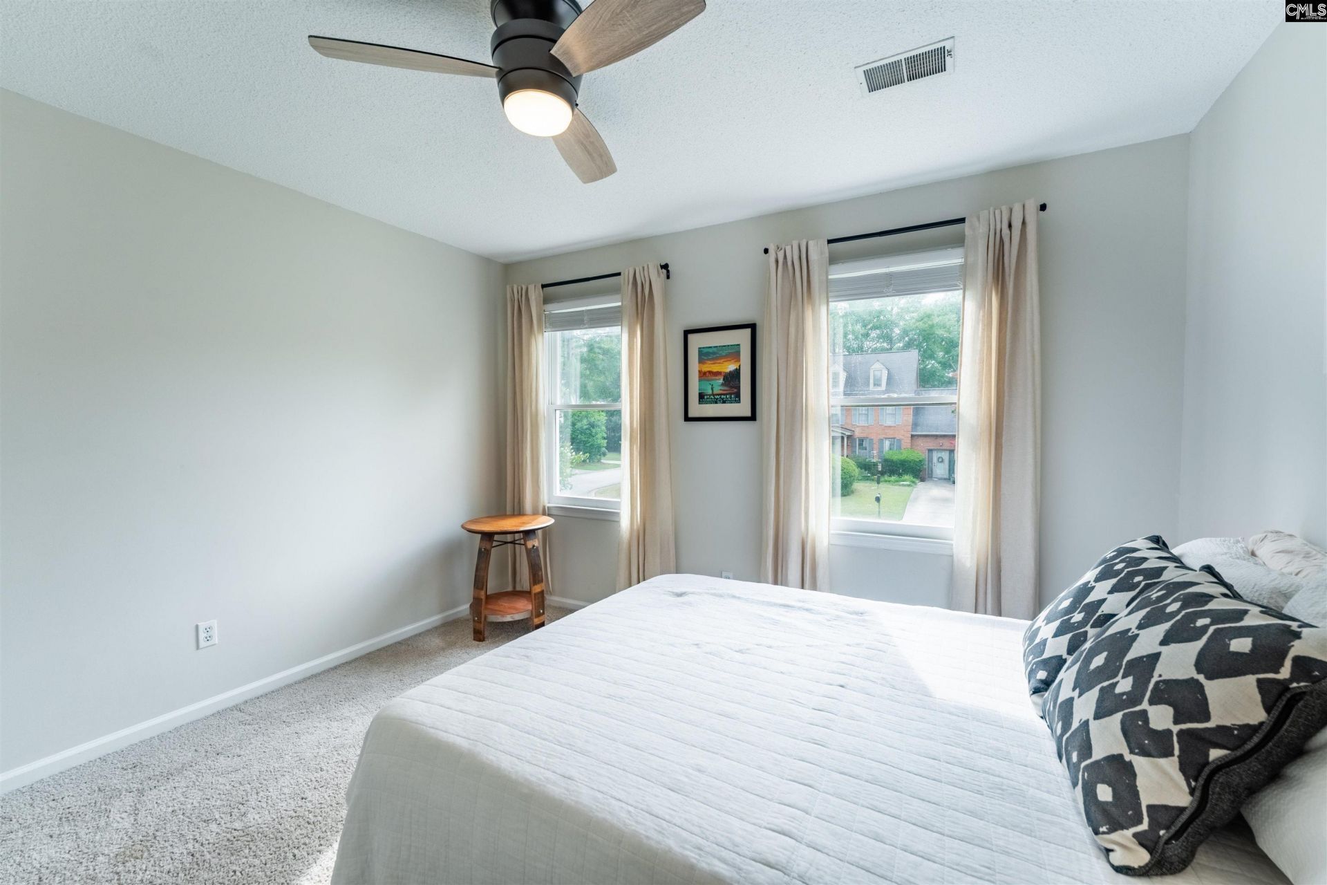 2 Southwell Court  Photo 25