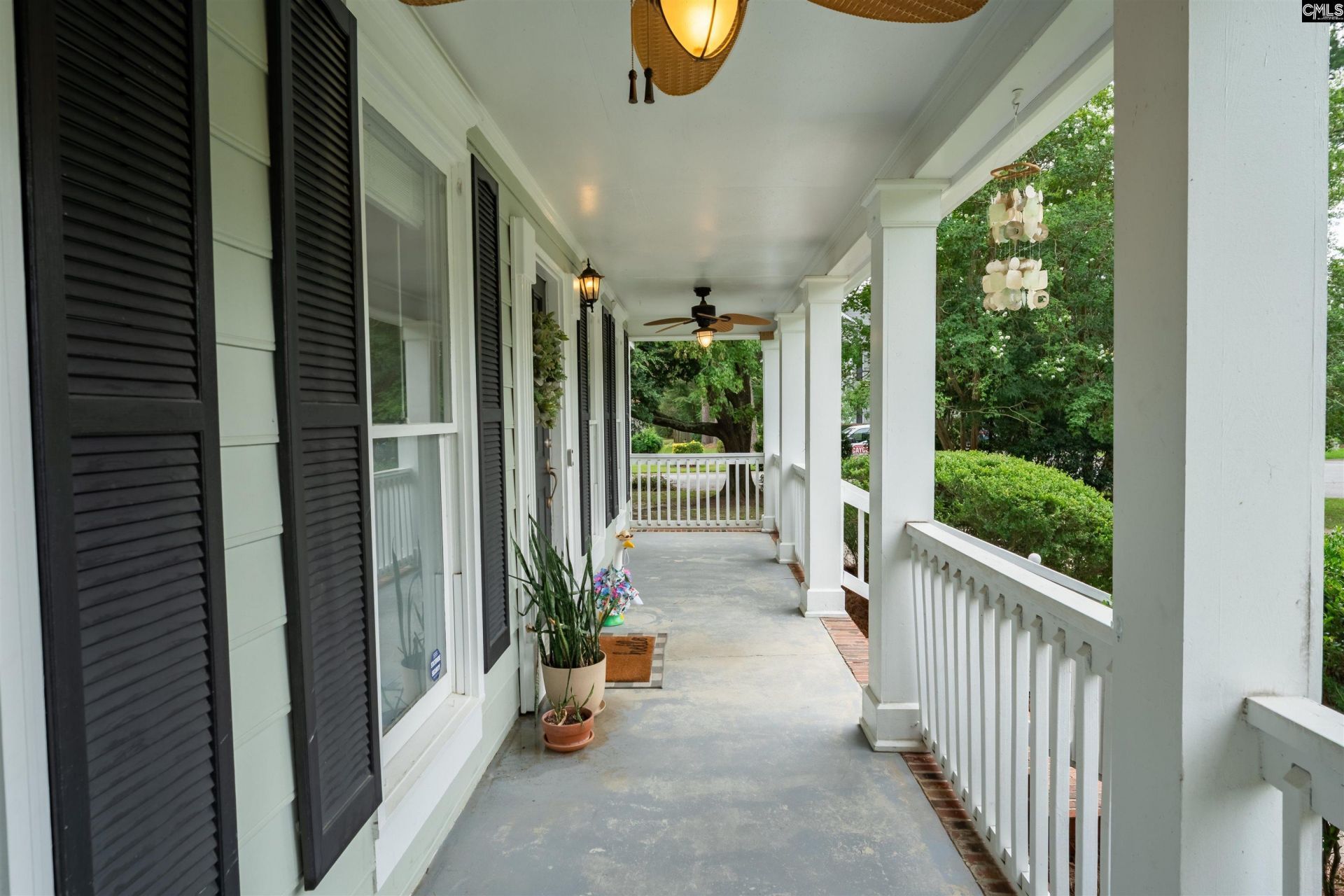 2 Southwell Court  Photo 4