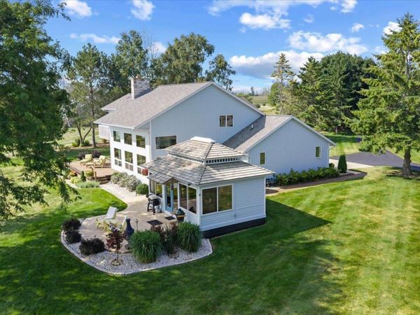 1410 MILWAUKEE STREET, Kewaunee, WI 54216