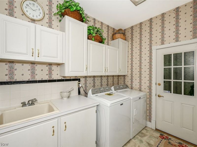 1035 Stratford Place , Alliance, OH 44601 Photo 23