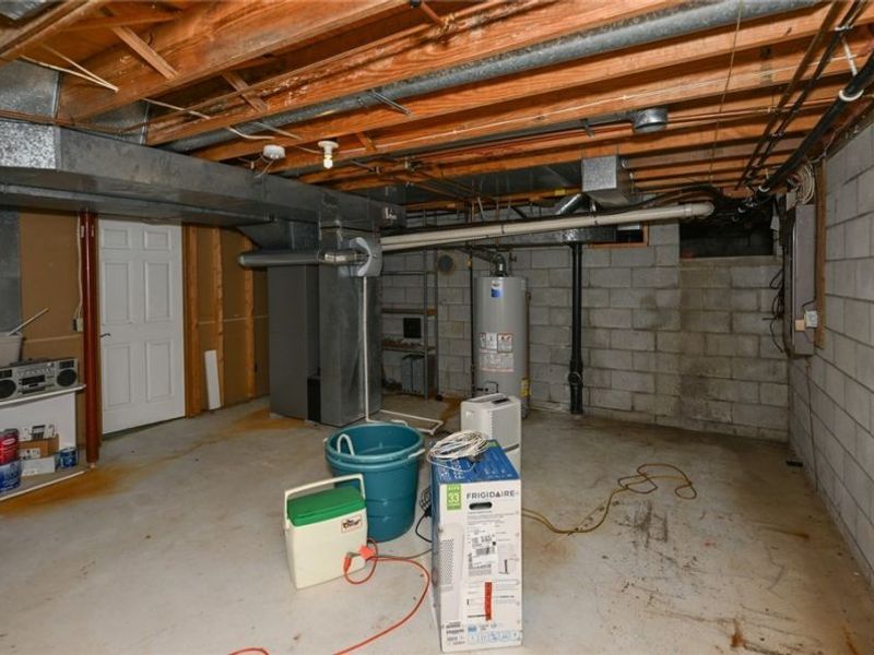 1035 Stratford Place , Alliance, OH 44601 Photo 43