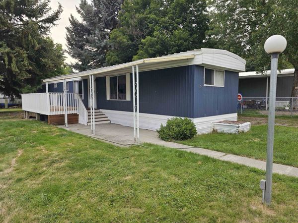 3110 E Chattaroy #19 Rd, Chattaroy, WA 99003
