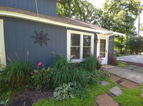 Main Photo