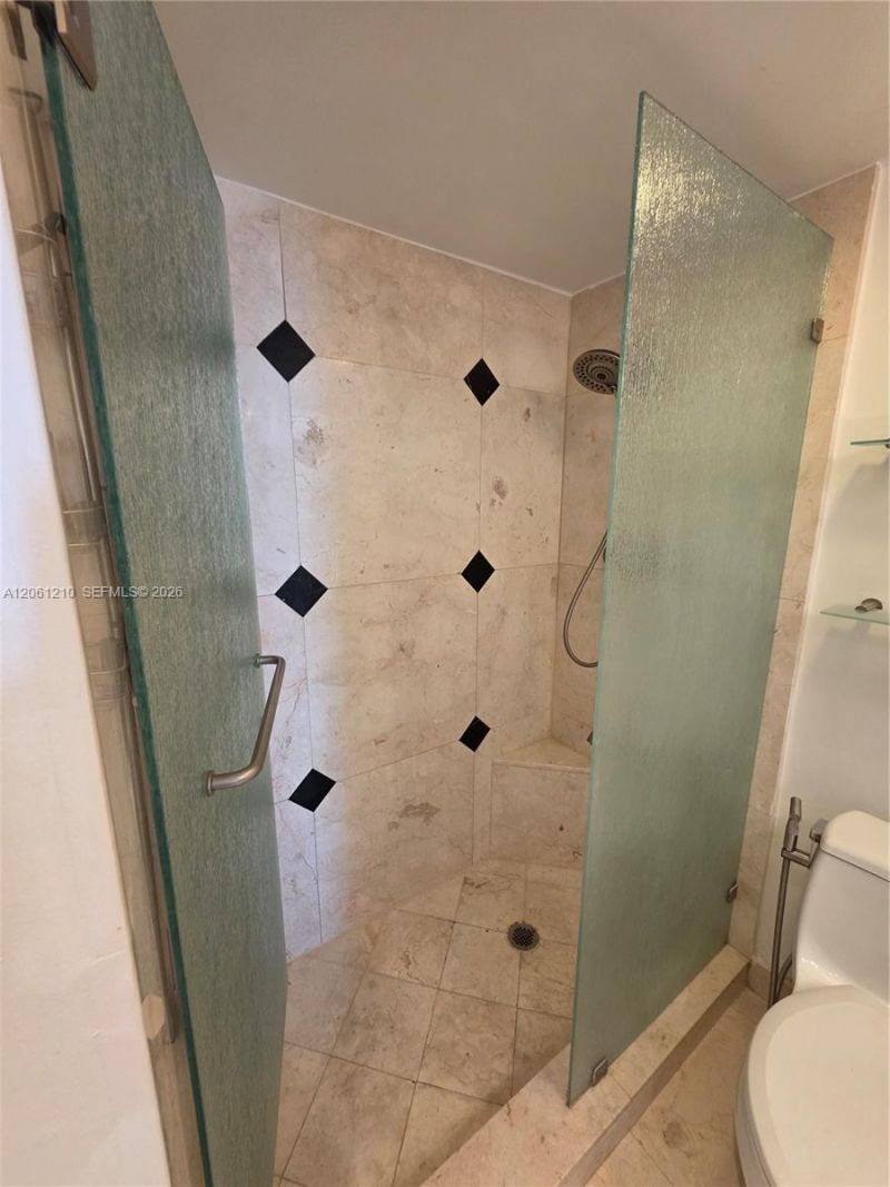 18081 Biscayne Blvd Boat Slip & Unit, Unit 1805, Aventura, FL 33160 Photo