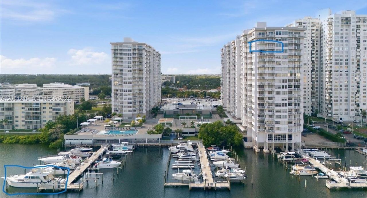 18081 Biscayne Blvd Boat Slip & Unit, Unit 1805, Aventura, FL 33160 Photo
