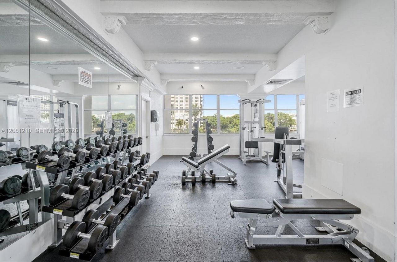 18081 Biscayne Blvd Boat Slip & Unit, Unit 1805, Aventura, FL 33160 Photo