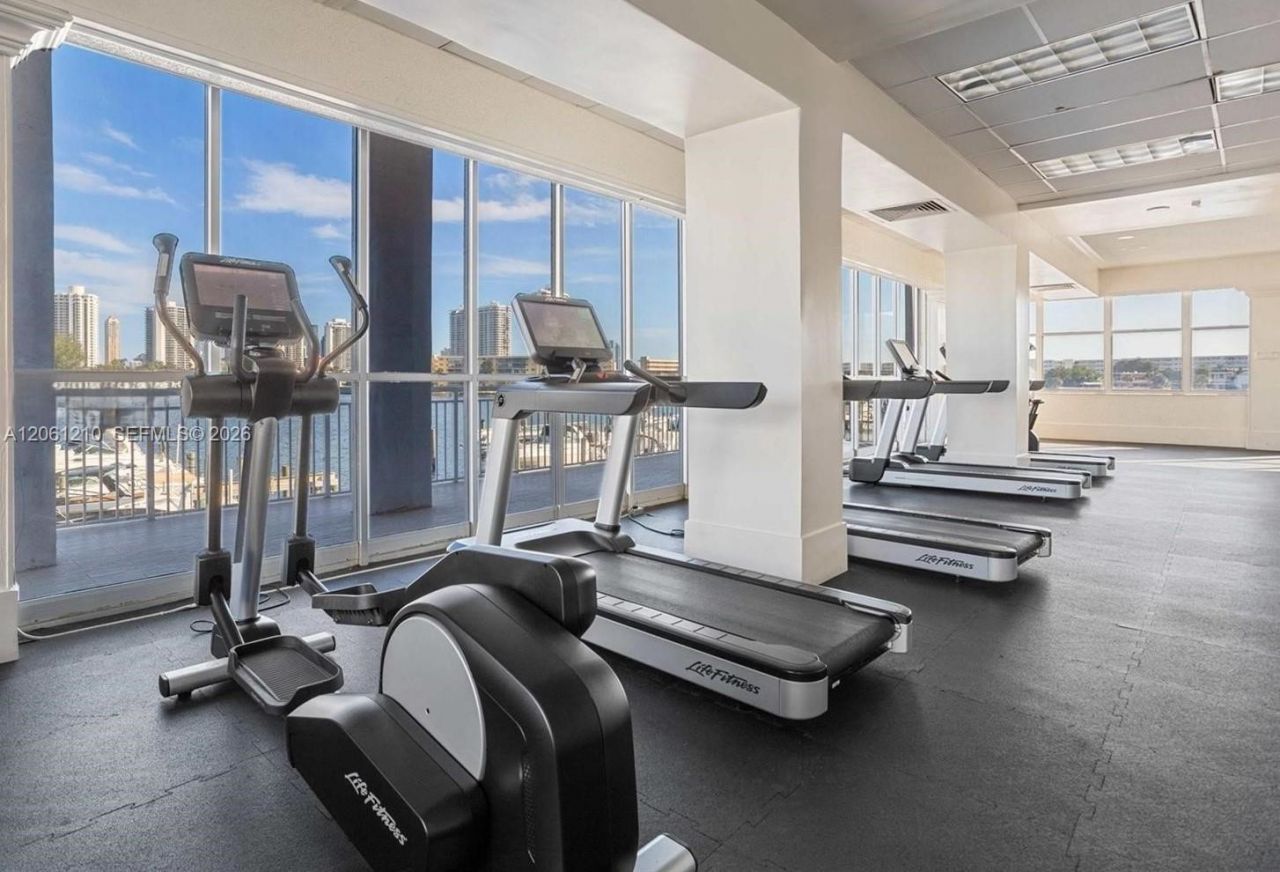 18081 Biscayne Blvd Boat Slip & Unit, Unit 1805, Aventura, FL 33160 Photo