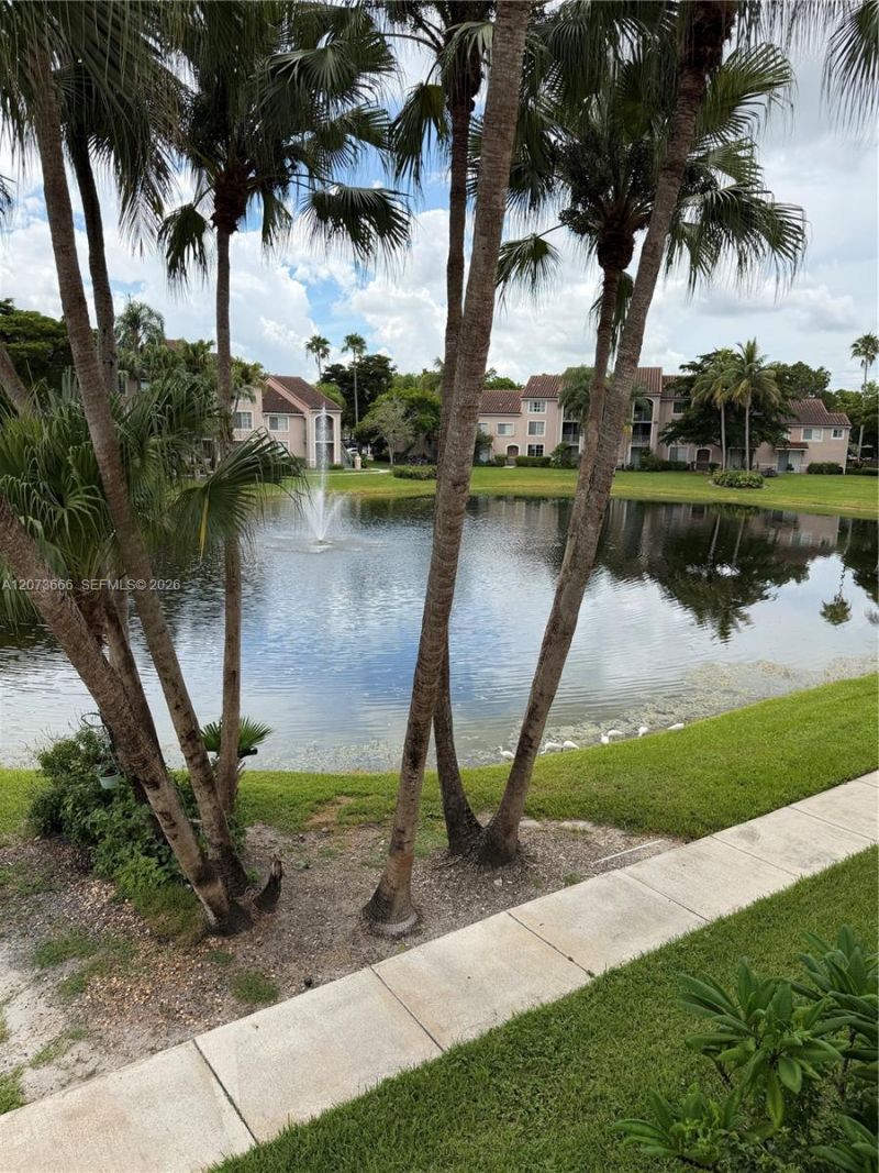 12166 Saint Andrews Pl , Unit 202, Miramar, FL 33025 Photo