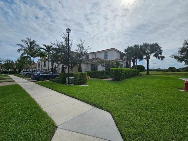 10226 Akenside Dr , Boca Raton, FL 33428