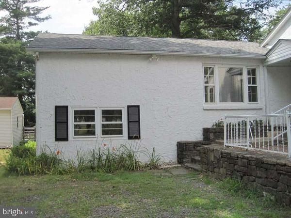 2215 BUSTARD ROAD, LANSDALE, PA 19446