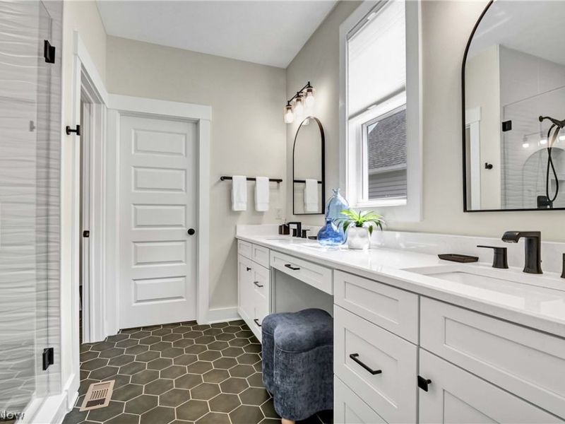 4642 Crocker Woods Lane , Westlake, OH 44145 Photo 22