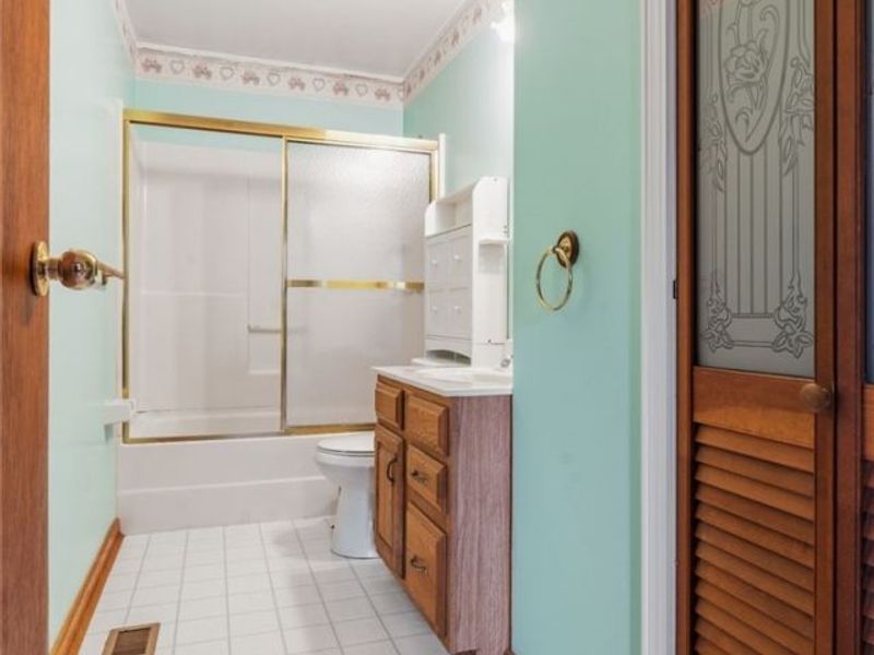 1325 Miles Avenue SW, Canton, OH 44710 Photo 13
