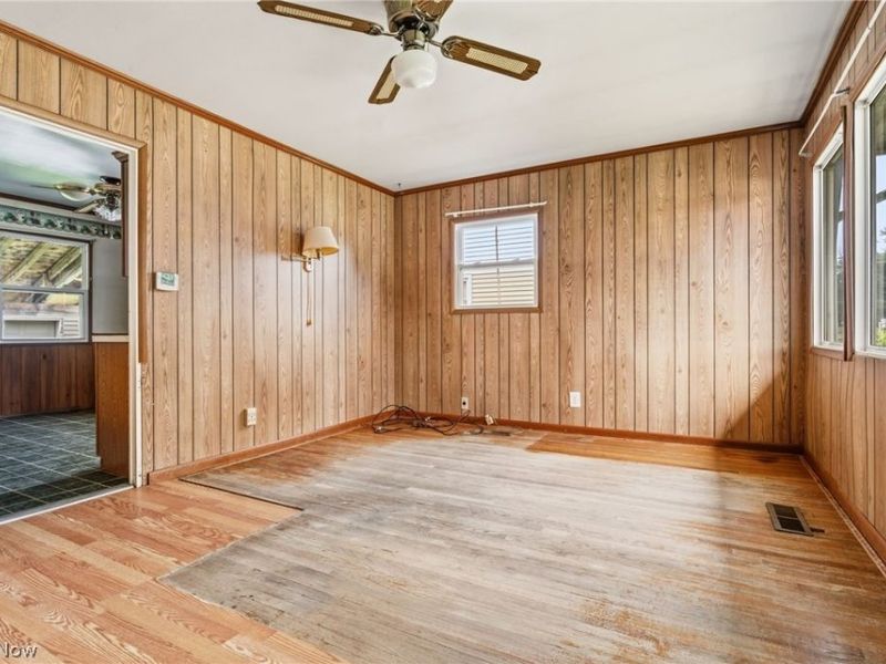 1325 Miles Avenue SW, Canton, OH 44710 Photo 5