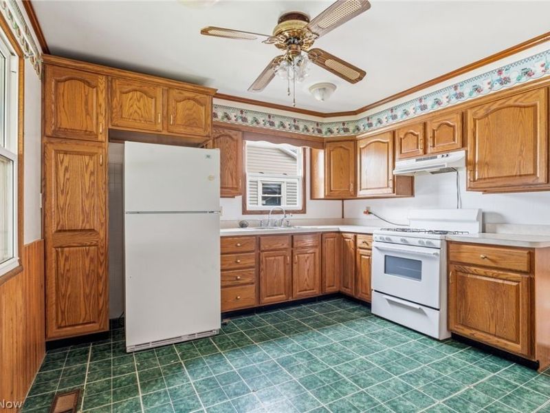 1325 Miles Avenue SW, Canton, OH 44710 Photo 9