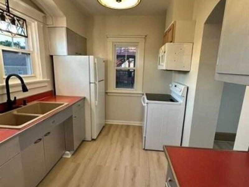 223 Glazier Avenue, Unit 1, Bellevue, KY 41073 Photo 8