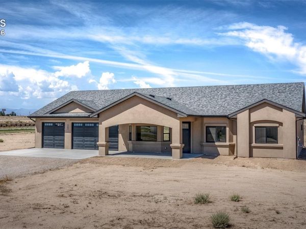 307 N Lyons Drive, Pueblo West, CO 81007