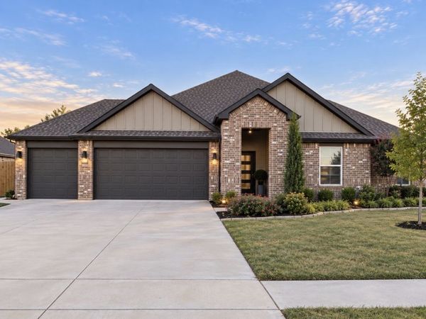 1502 S 72nd Place, Broken Arrow, OK 74014