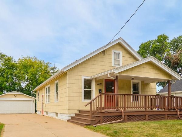 1323 N KENILWORTH AVENUE, Appleton, WI 54911