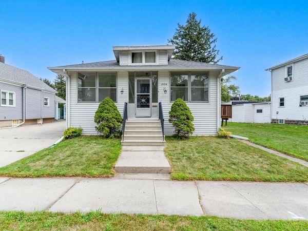 1004 ELMORE STREET, Green Bay, WI 54303