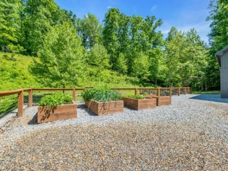Property Image 62