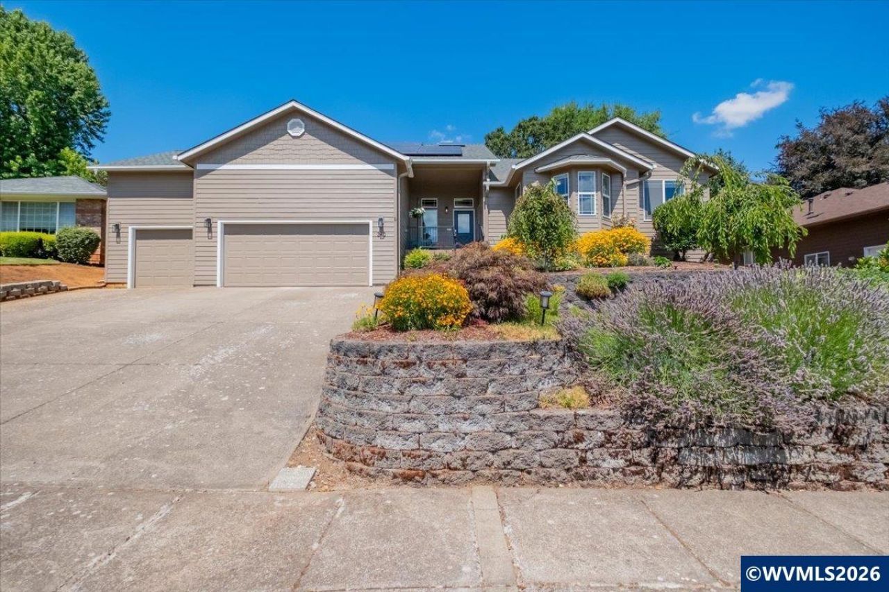 340 Silver Hills Cir Se, Salem, OR 97306 Main Photo