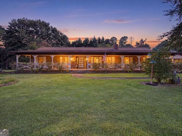 6198 N Summers, Douglasville, GA 30135