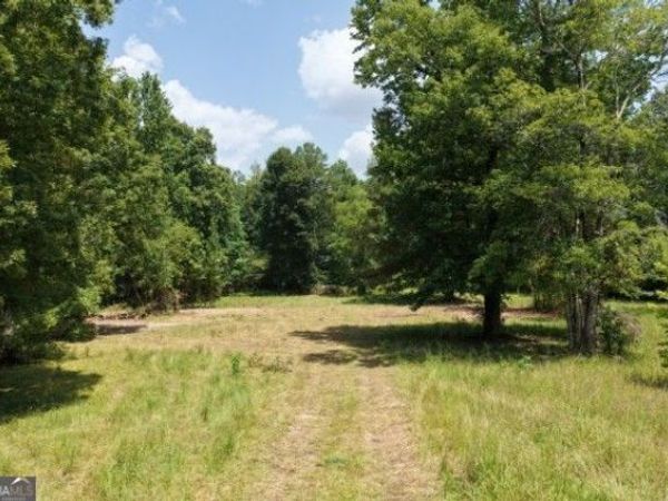 766 Flowery Branch Road, Kingston, GA 30145