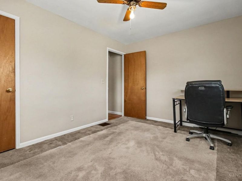 8893 Monsanto Drive, Springfield Township, OH 45231 Photo 11