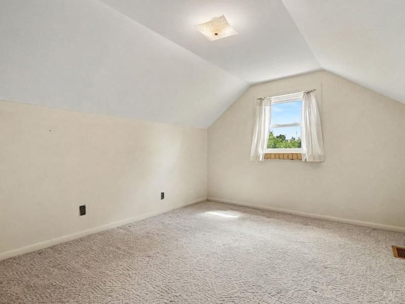 8893 Monsanto Drive, Springfield Township, OH 45231 Photo 16