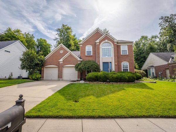 1113 Sparrowwood Boulevard, Union Twp, OH 45103