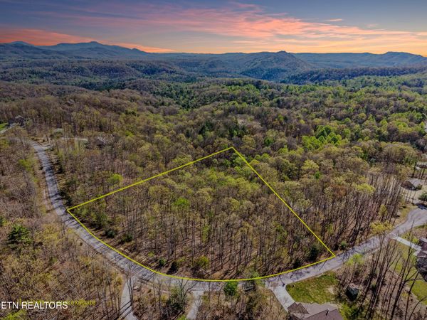313 Green Ridge Place, Harriman, TN 37748