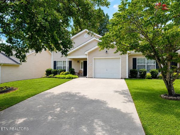 1009 Brittany Deanne Lane, Knoxville, TN 37934