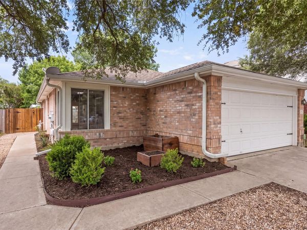 1513 Canon Yeomans TRL, Austin, TX 78748