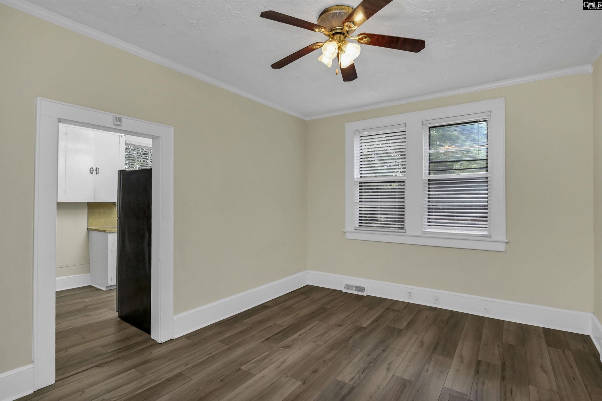 3838 Wellesley Drive  Photo 7