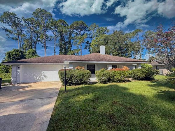 38 BERKSHIRE LANE , PALM COAST, FL 32137