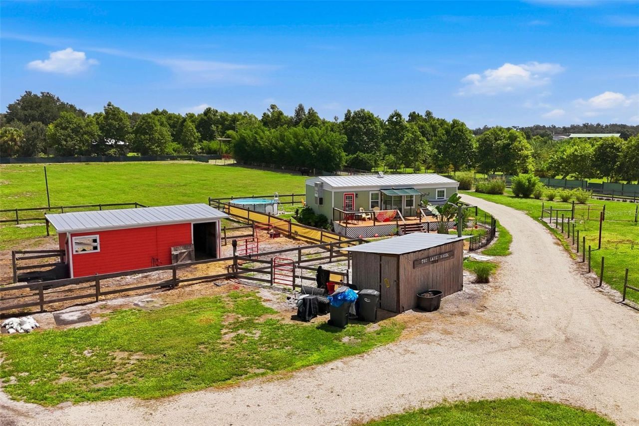 25916 State Road 64 E, Myakka City, FL 34251 Photo