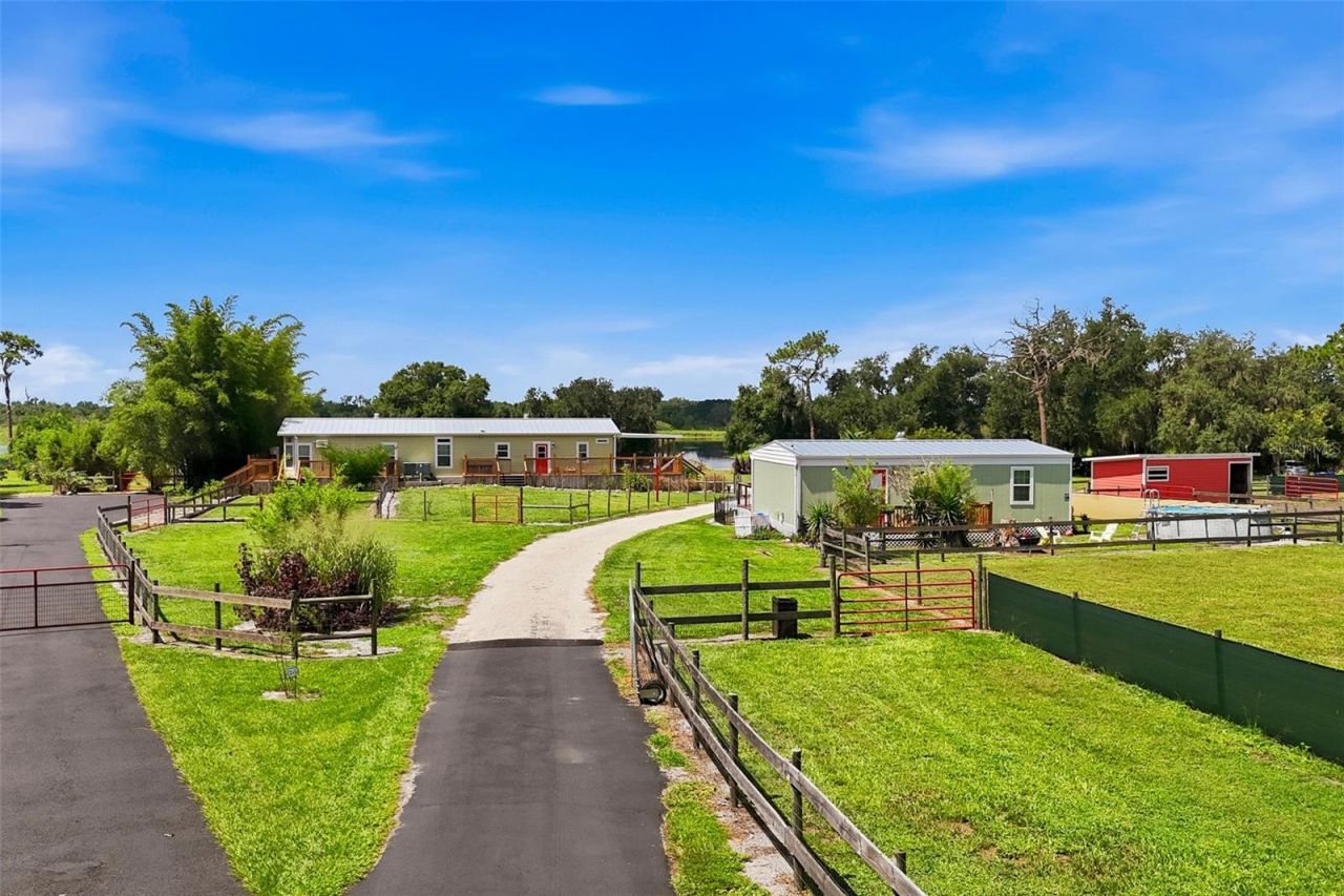 25916 State Road 64 E, Myakka City, FL 34251 Photo