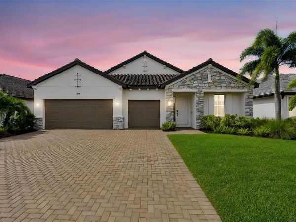 2128 WOODLEAF HAMMOCK COURT , BRADENTON, FL 34211